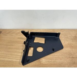 PLATE ASSY LH 19VU P/N: D2511156600200 S/N: SI030031