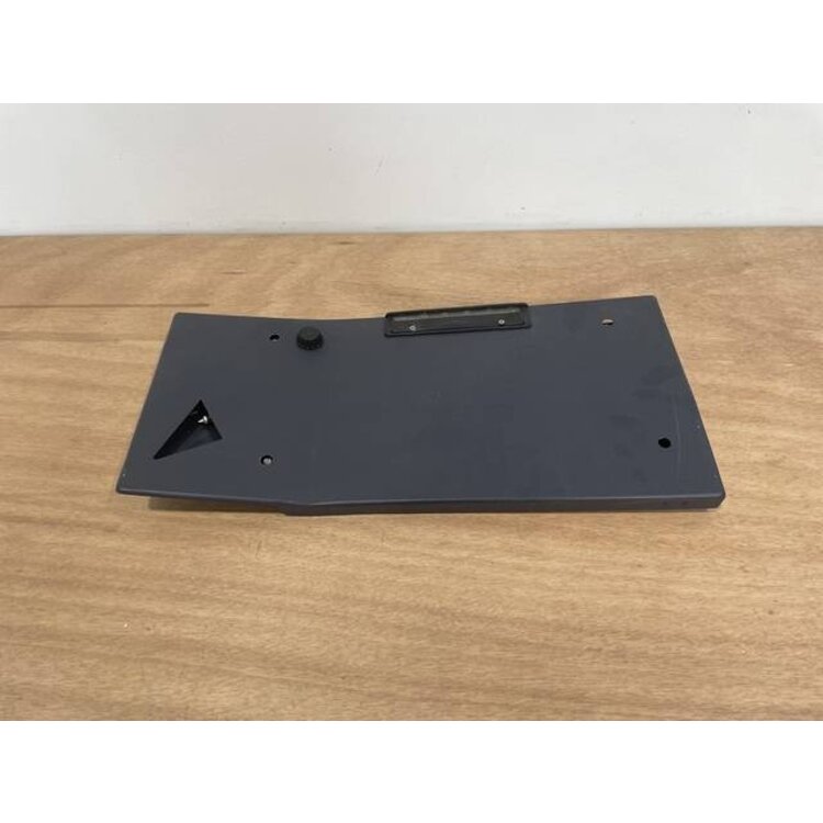 FLOOD LIGHT UNIT CAPTAIN P/N: 2LA005541-10 S/N: 1001172