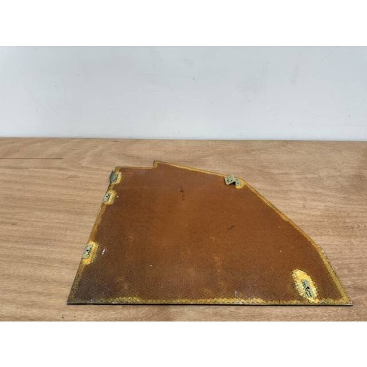 PANEL ASSY FWD RUD RH FO P/N: D2511222300100 S/N: SI039047