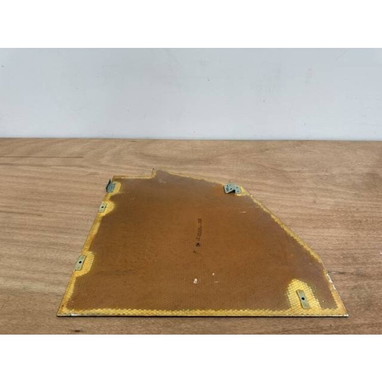 PANEL ASSY FWD RUD RH FO P/N: D2511222300100 S/N: SI039048