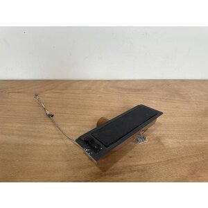 OUTLET ASSY LH P/N: D2121208600000 S/N: SI025043