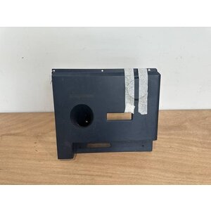 PANEL ASSY FRT LAT RH P/N: D2511374200100 S/N: SI038034