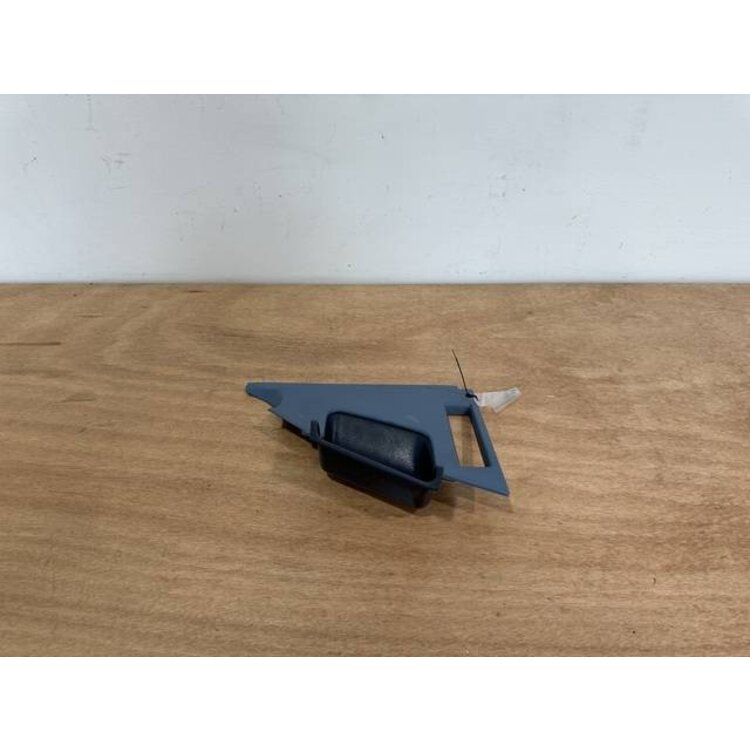 PANEL ASSY GRIP LH P/N: D2511310200000 S/N: SI007033