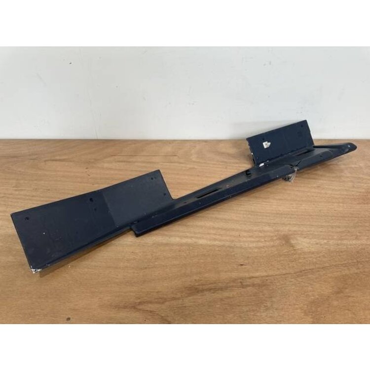 PANEL ASSY RH SIDE P/N: D2511225200000 S/N: SI041035