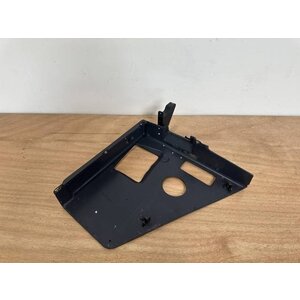 PLATE ASSY RH 18VU P/N: D2511156600300 S/N: SI049033