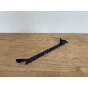 POST ASSY RH SIDE P/N: D2511229500100 S/N: SI062035
