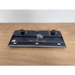 FLOOD LIGHT UNIT CENTER P/N: 2LA005542-50 S/N: 225