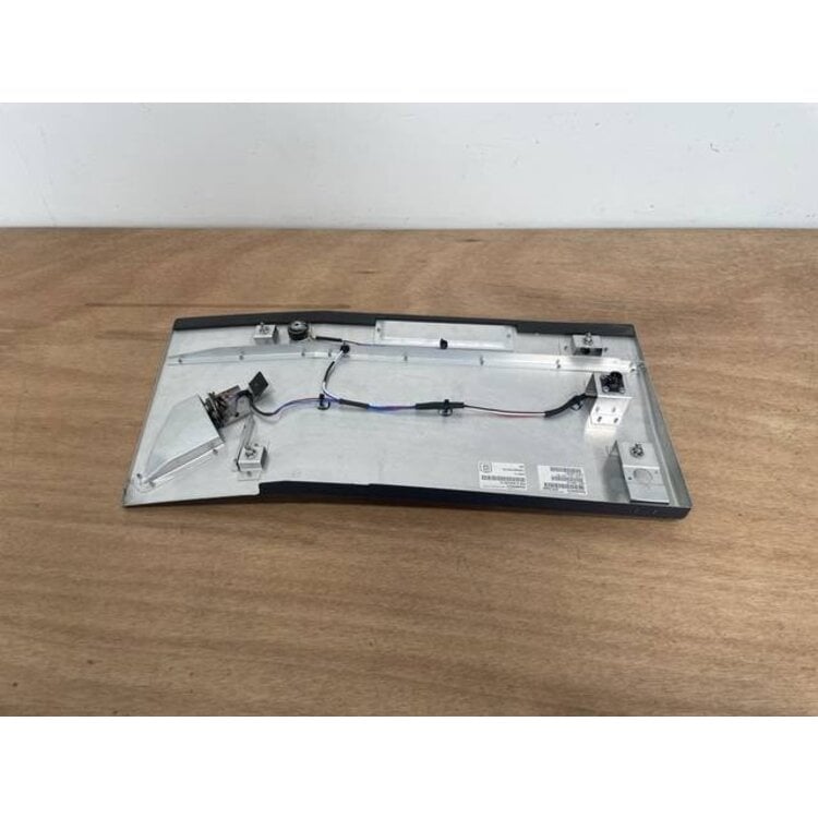 FLOOD LIGHT UNIT FIRST OFFICER P/N: 2LA005543-10 S/N: 1265153
