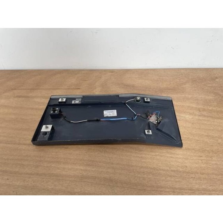 FLOOD LIGHT UNIT CAPTAIN P/N: 2LA005541-10 S/N: 549