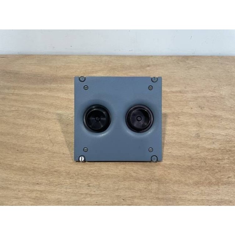 STRUCTURE AIR OUTLET OVERHEAD P/N: D2121139100000 S/N: SI072025