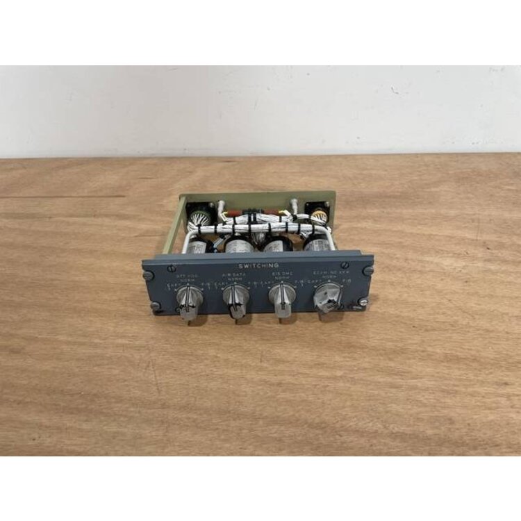 8VU CONTROL PANEL P/N: D9251500200000 S/N: PB10402