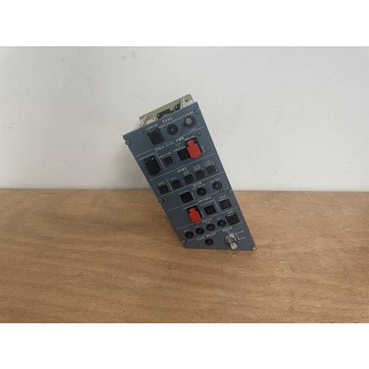 21VU EVAC EMERGENCY PANEL P/N: D9251500600000 S/N: 1524