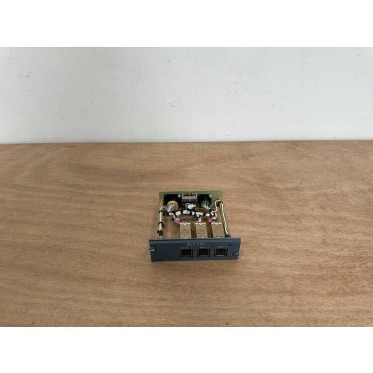 23VU FLIGHT CONTROL PANEL P/N: D9251500800000 S/N: 1579