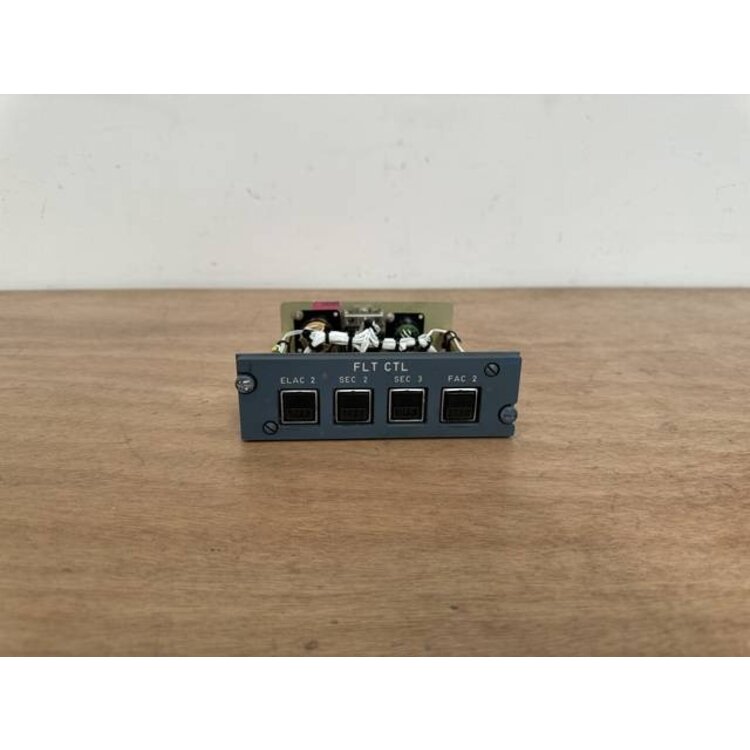 24VU FLIGHT CONTROL PANEL P/N: D9251500900000 S/N: 1579