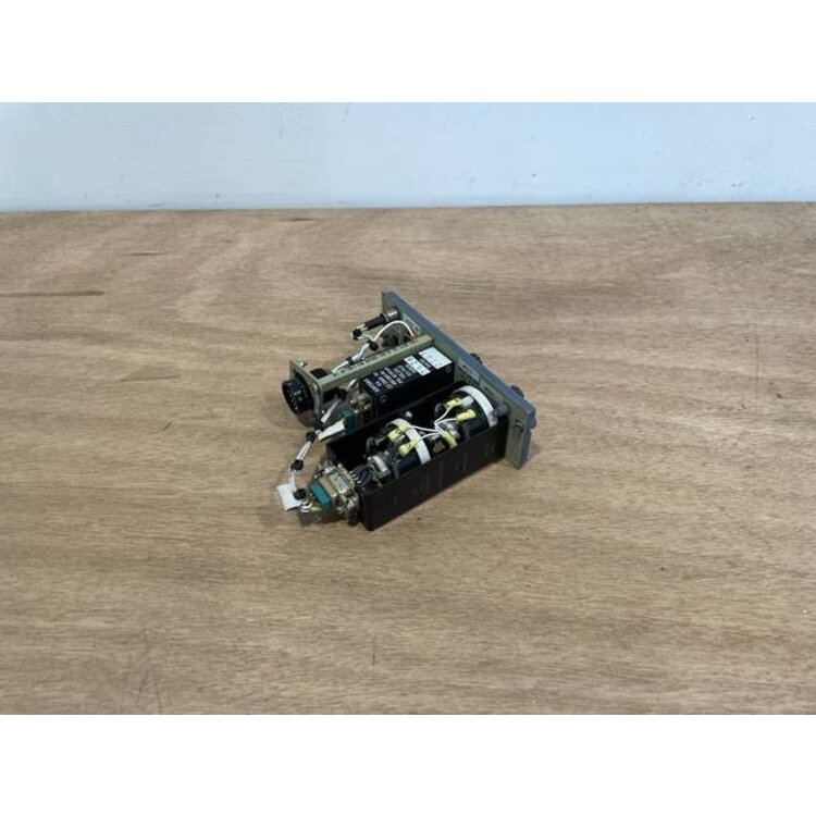 111VU FLOOD LIGHT PANEL P/N: D9251504600000 S/N: PB10402