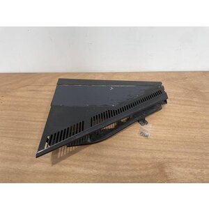 131VU GLARESHIELD PANEL P/N: D9251505200000 S/N: PB10449