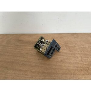 402VU LDG GEAR BRK FAN PANEL P/N: D9251505700000 S/N: 1579