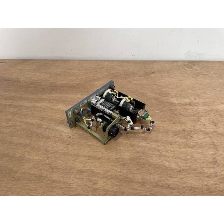 111VU FLOOD LIGHT PANEL P/N: D9251504600000 S/N: PB11657