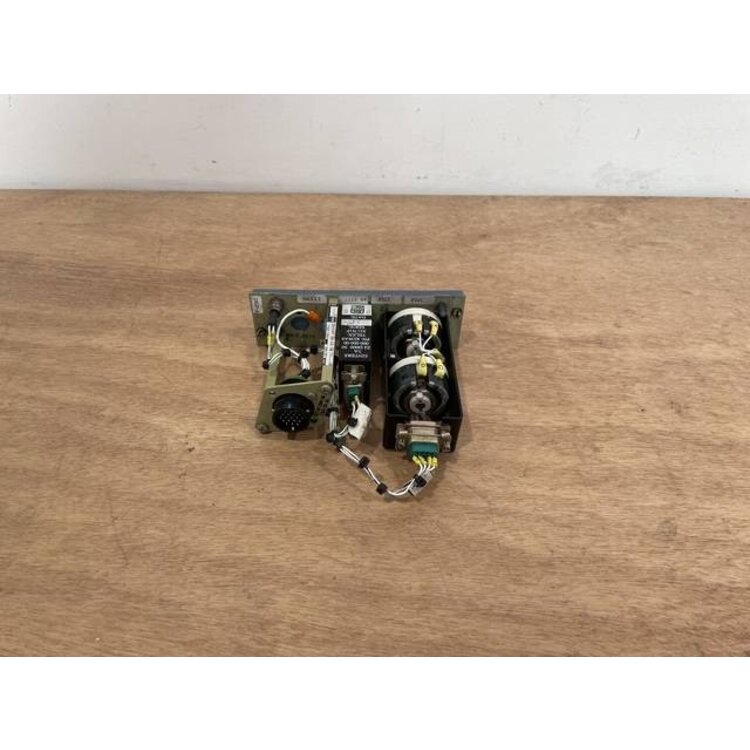111VU FLOOD LIGHT PANEL P/N: D9251504600000 S/N: PB11657