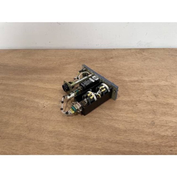 111VU FLOOD LIGHT PANEL P/N: D9251504600000 S/N: PB11657