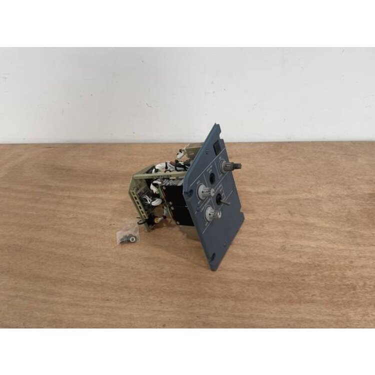 301VU CONTROL PANEL P/N: D9251505400000: S/N PB10460