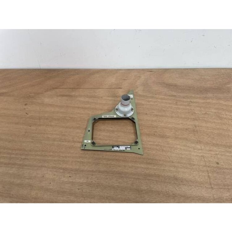 PLATE FRONT 6VU P/N: D9251276500100 S/N: PB12510