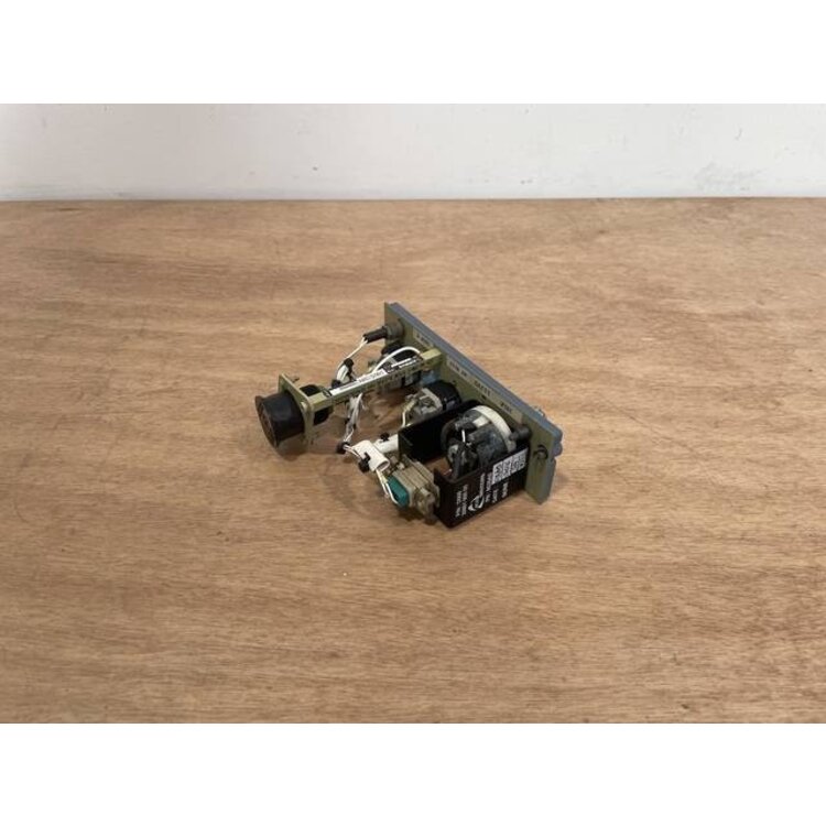 112VU LIGHT AIDS PANEL P/N: D9251504700000 S/N: PB12510