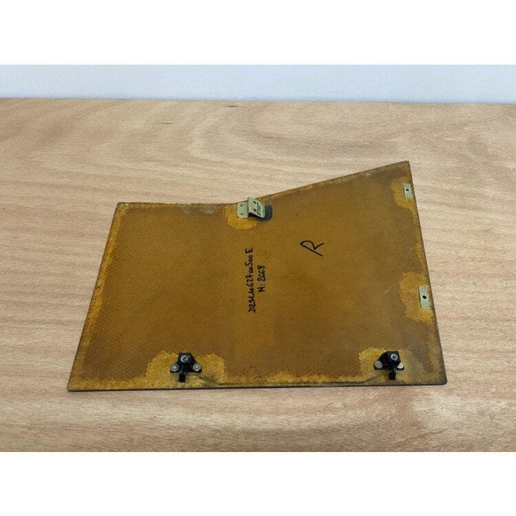 PANEL ASSY FWD RUD LH FO P/N: D2511222500100 S/N: SI040010