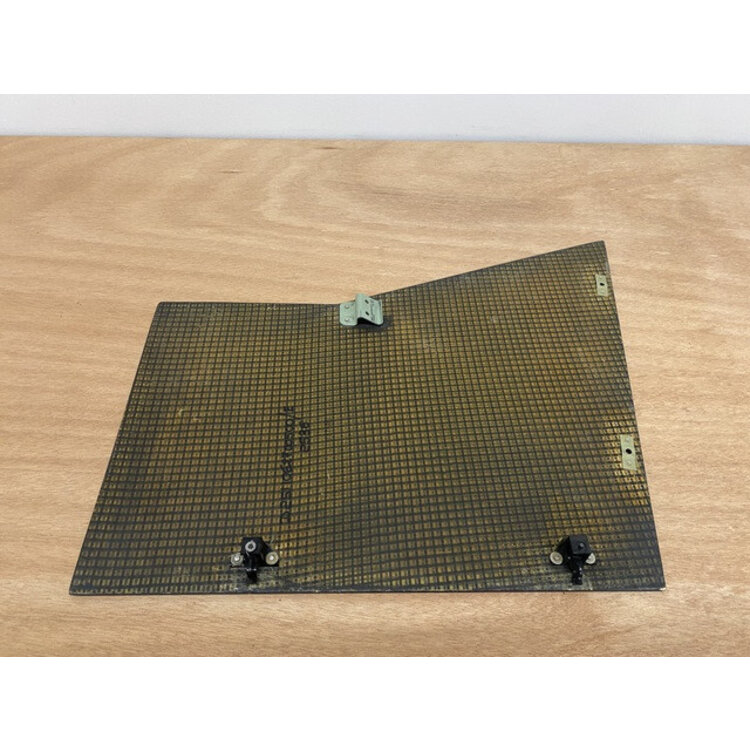 PANEL ASSY FWD RUD LH FO P/N: D2511222500100 S/N: SI040011