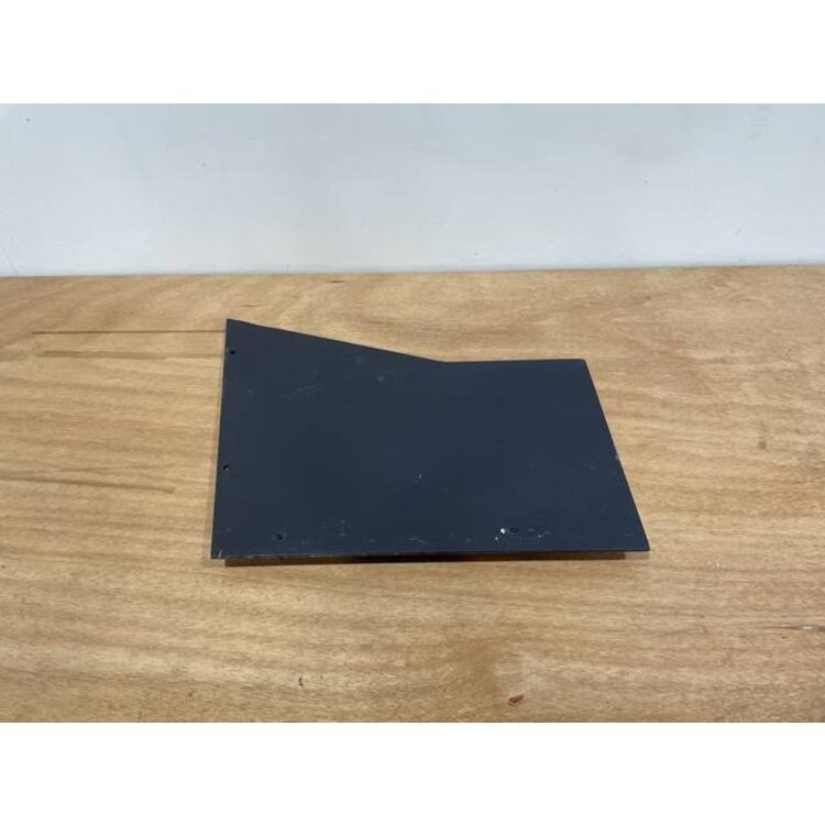 PANEL ASSY FWD RUD LH FO P/N: D2511222500100 S/N: SI040037