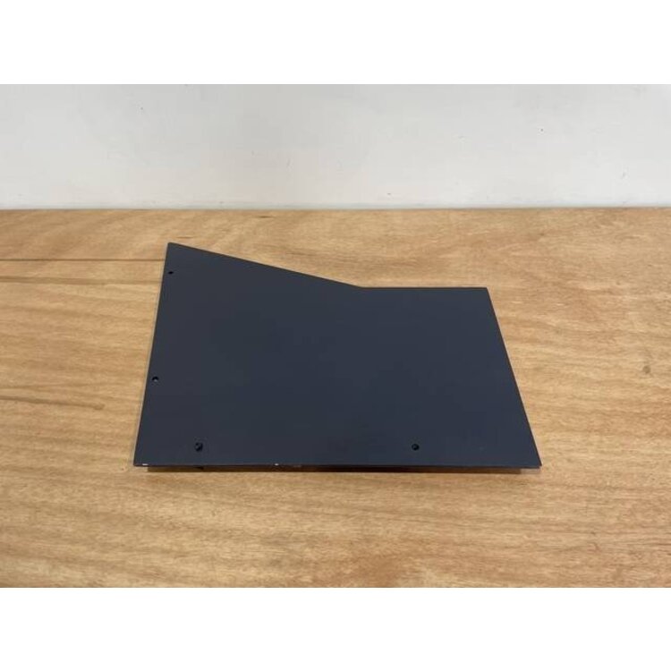PANEL ASSY FWD RUD LH FO P/N: D2511222500100 S/N: SI040038