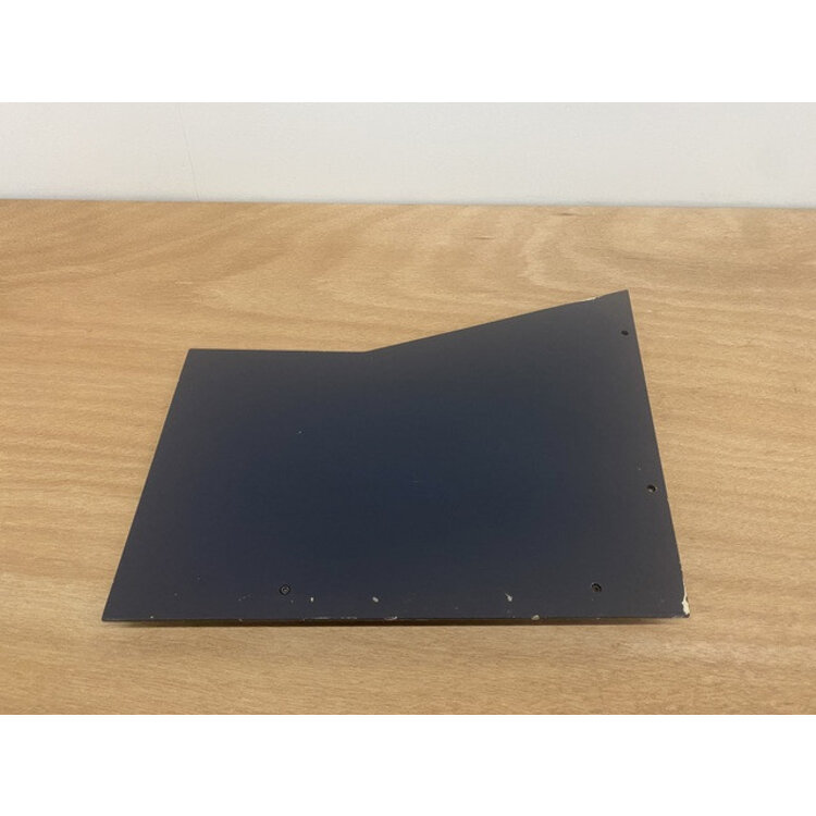 PANEL ASSY FWD RUD RH CPT P/N: D2511222500000 S/N: SI023007