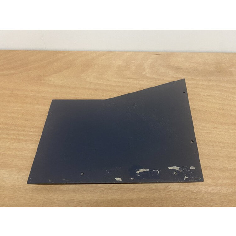PANEL ASSY FWD RUD RH CPT P/N: D2511222500000 S/N: SI023012