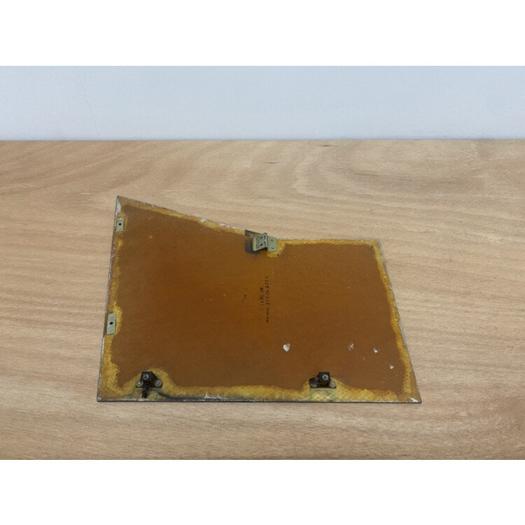 PANEL ASSY FWD RUD RH CPT P/N: D2511222500000 S/N: SI023016