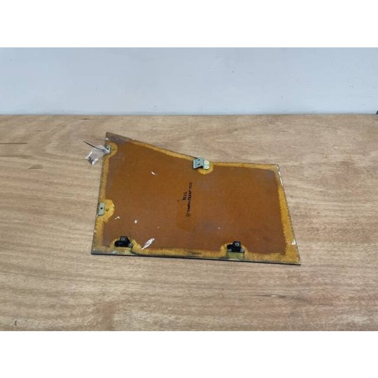 PANEL ASSY FWD RUD RH CPT P/N: D2511222500000 S/N: SI023041