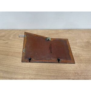 PANEL ASSY FWD RUD RH CPT P/N: D2511222500000 S/N: SI023043