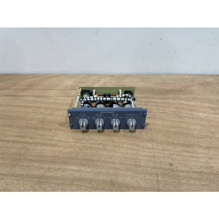 8VU CONTROL PANEL P/N: D9251500200000 S/N: PB11661
