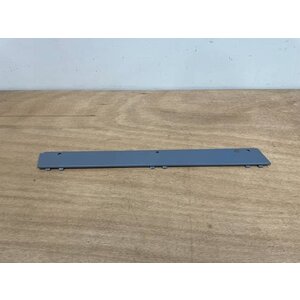 COVER RH P/N: D2511233500100 S/N: SI060044