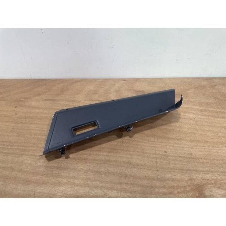 PANEL ASSY FRONT LH P/N: D2511224600000 S/N: SI026042