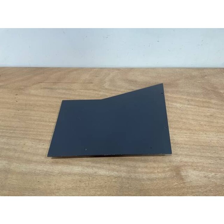 PANEL ASSY FWD RUD RH CPT P/N: D2511222500000 S/N: SI023048