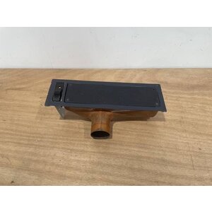 OUTLET ASSY RH P/N: D2121208600100 S/N: SI042045