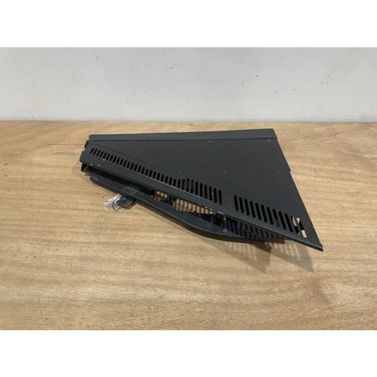 130VU GLARESHIELD PANEL P/N: D9251505100000 S/N: PB10249