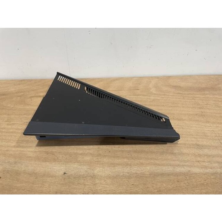 130VU GLARESHIELD PANEL P/N: D9251505100000 S/N: PB12266
