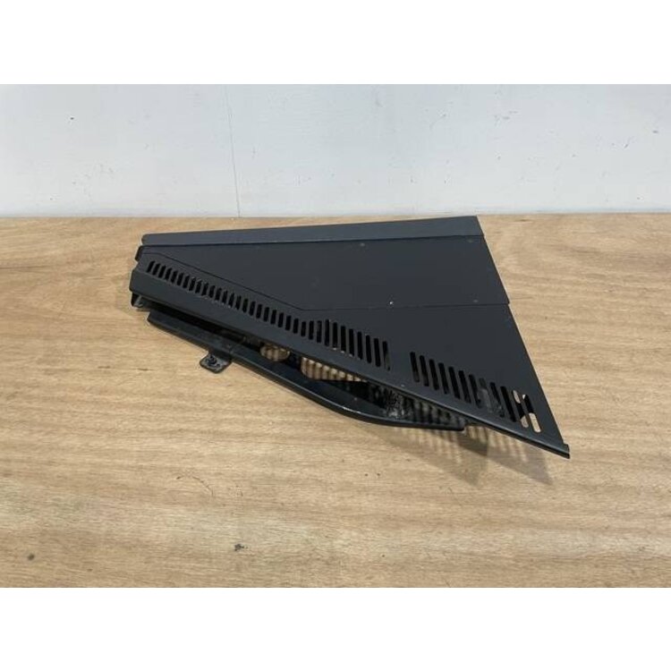 130VU GLARESHIELD PANEL P/N: D9251505100000 S/N: PB12266