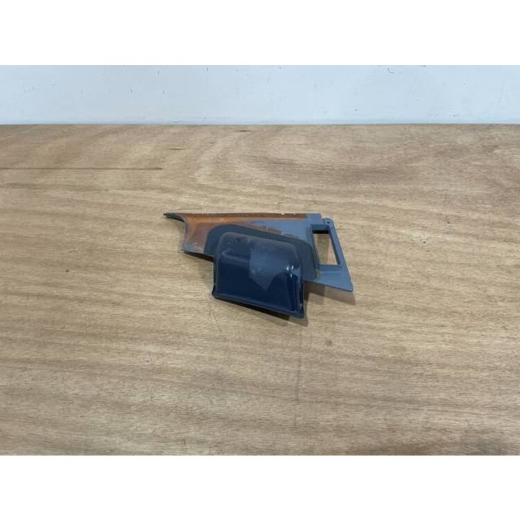PANEL ASSY GRIP RH P/N: D2511310200100 S/N: SI016035