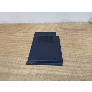 CLOSING PANEL RH P/N: D2511220800100 S/N: SI037038