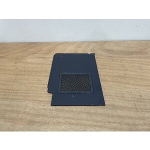 CLOSING PANEL RH P/N: D2511220800100 S/N: SI037039