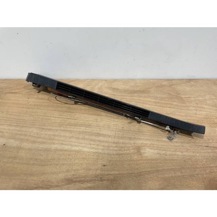 BAND ASSY RH P/N: D2511310400000 S/N: SI017045