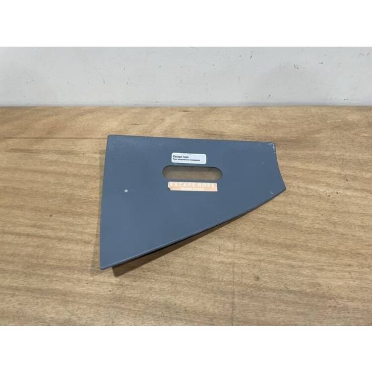 DOOR ASSY LH P/N: D2511230100000 S/N: SI003034