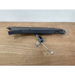FOAM STRIP ASSY FRT LH P/N: D2511228300000 S/N: SI009038